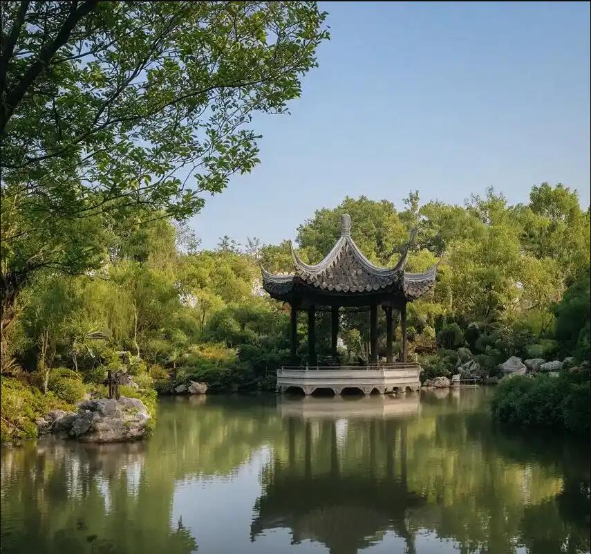 万宁幼蓉土建有限公司